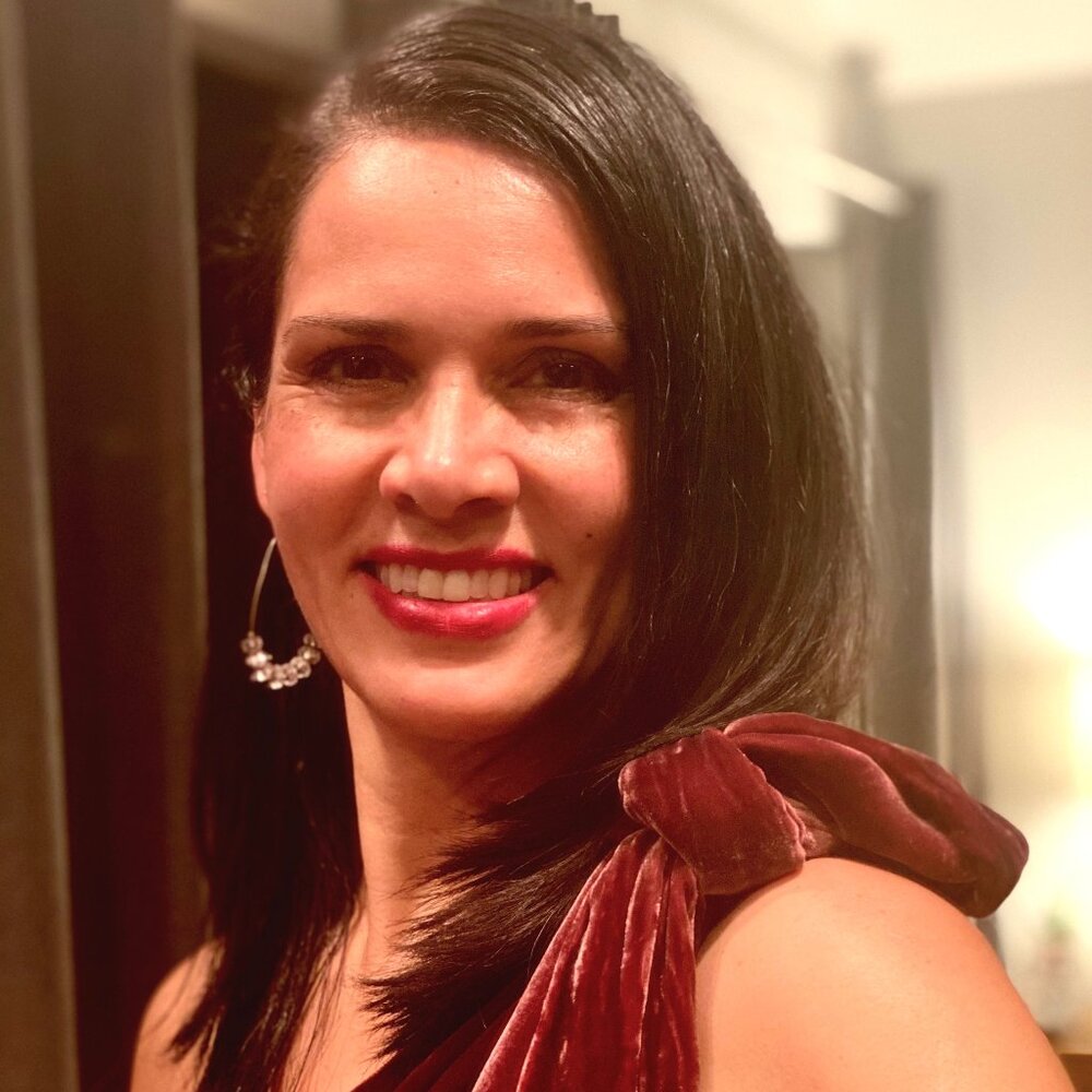 Meet your Posher, Iliana